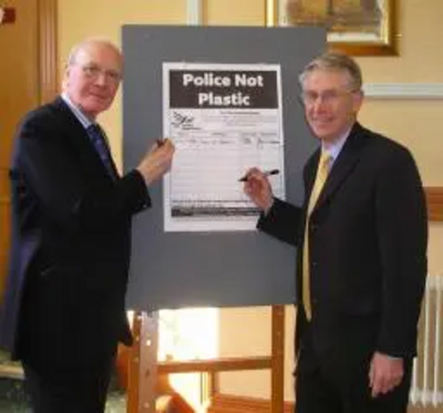 Lib Dem Leader Sir Menzies Campbell MP with Cllr Chris Thayne